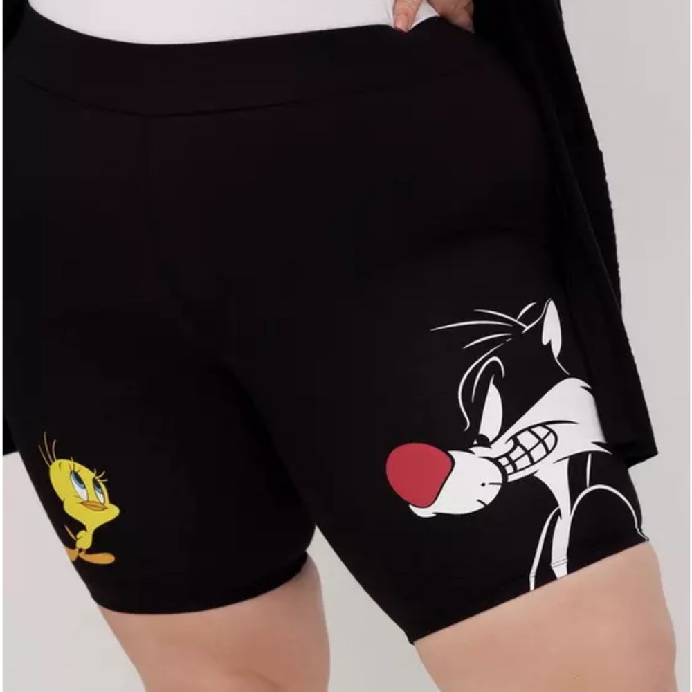 Warner Bros. Women's Black Shorts